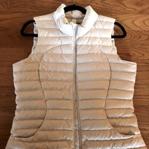 Lululemon Pack It Down Vest NWT size 10